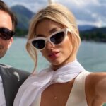 sugar baby taking selfie with sugar daddy